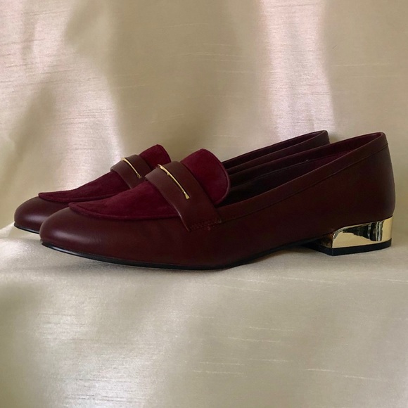 Bordeaux Claurinda Loafers with Gold Accents - Picture 2 of 8